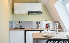 Old Lille - Equipped And Bright Studio !